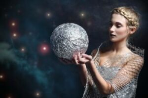 Astrologie en toekomst voorspellen